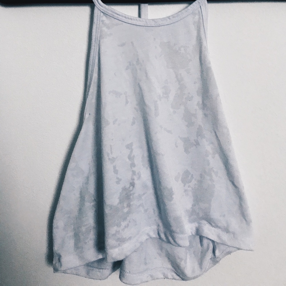 halter top - Picture 2 of 4